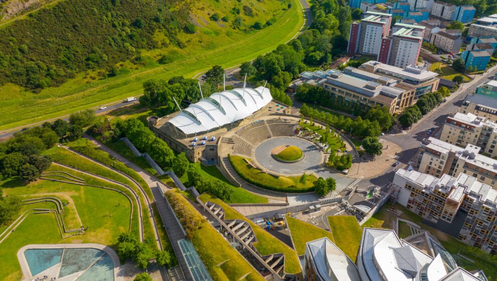 Dynamic Earth