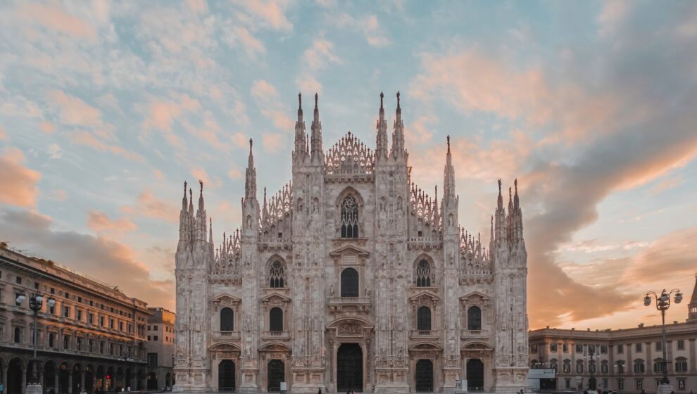 milà
