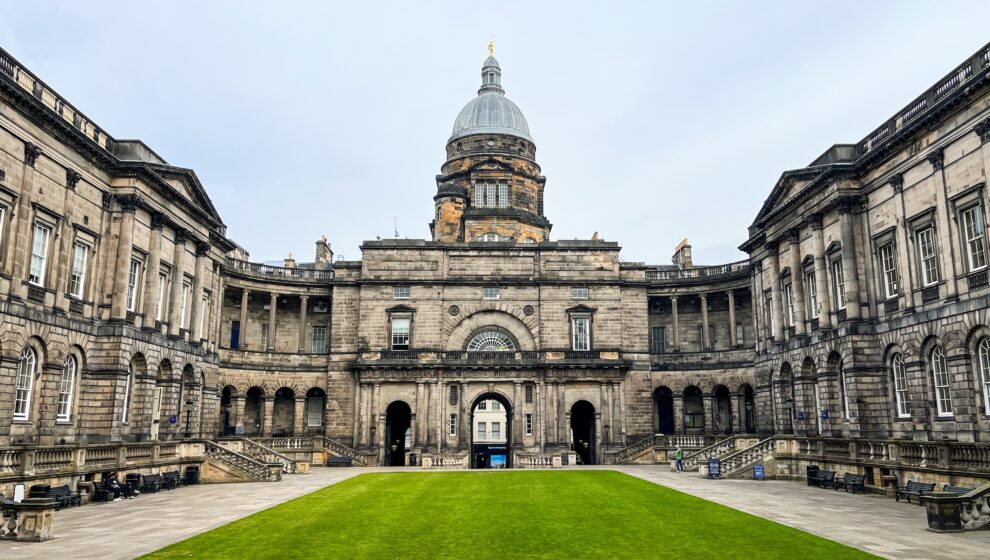 Univeristat Edimburg