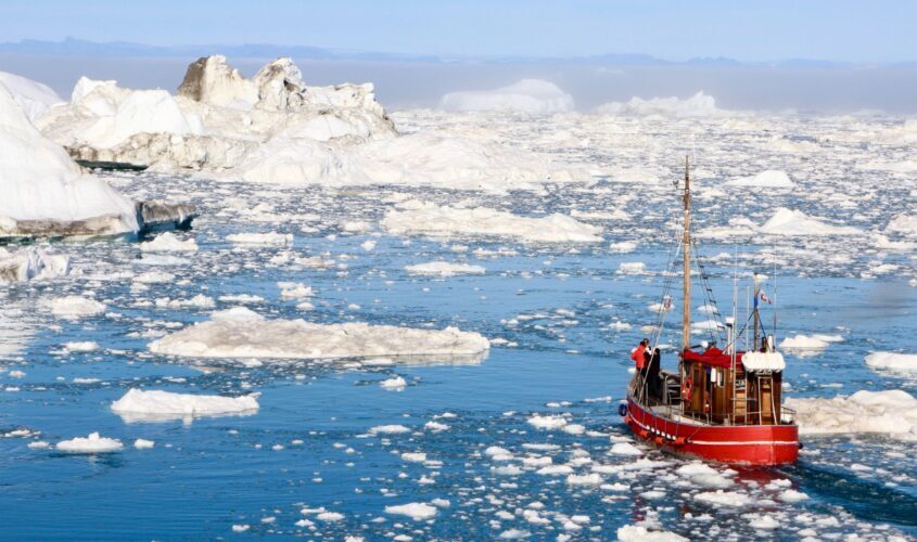 icebergs a groenlandia